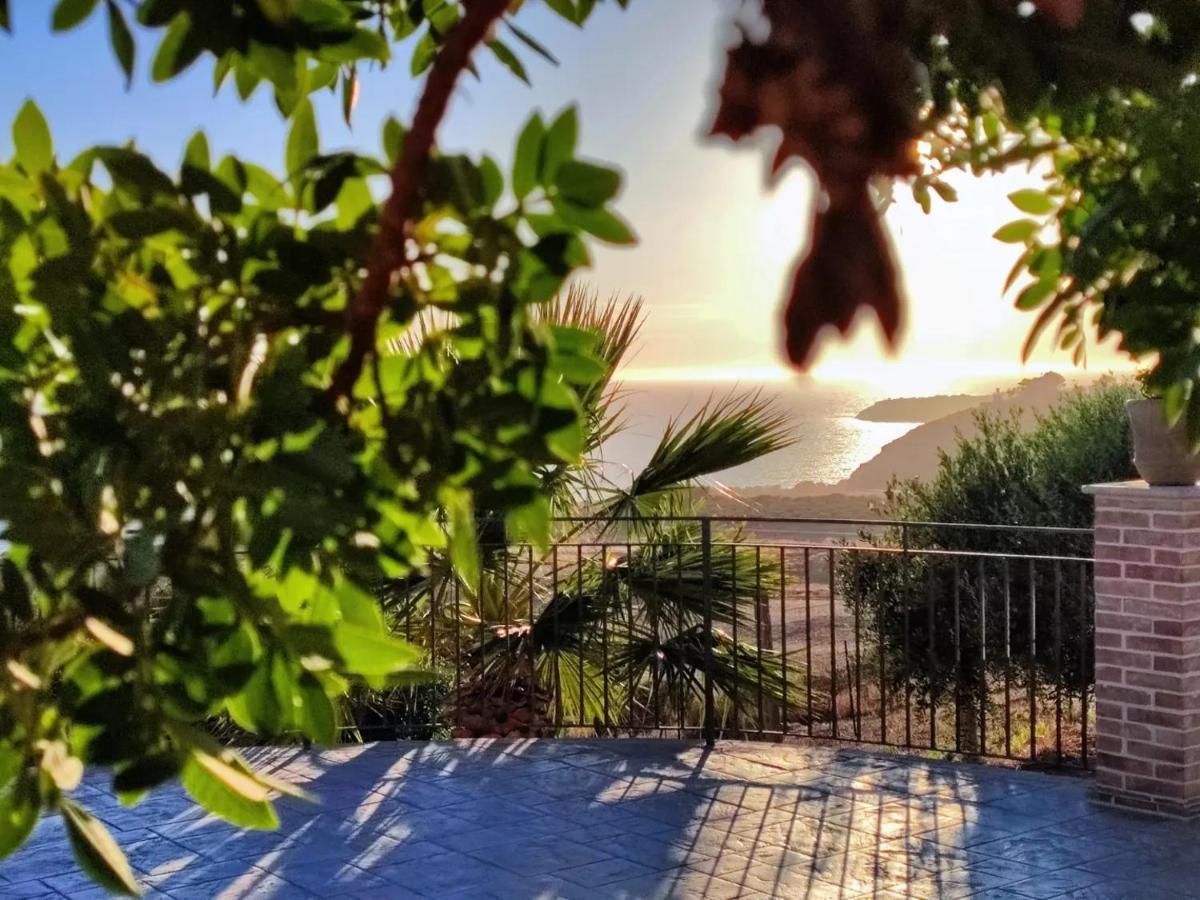 Il Casale Di Bovo Marina Villa Montallegro Dış mekan fotoğraf