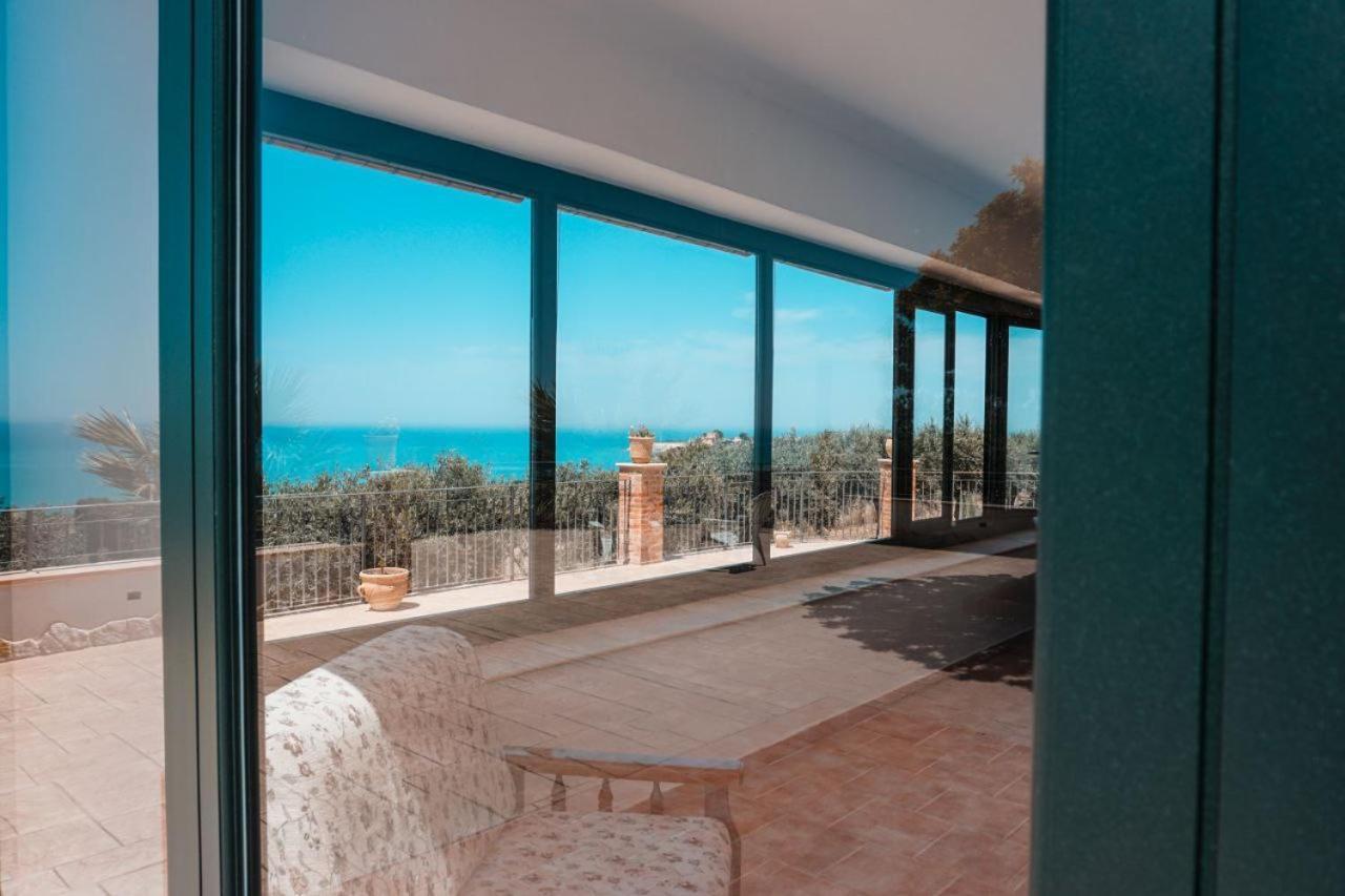 Il Casale Di Bovo Marina Villa Montallegro Oda fotoğraf