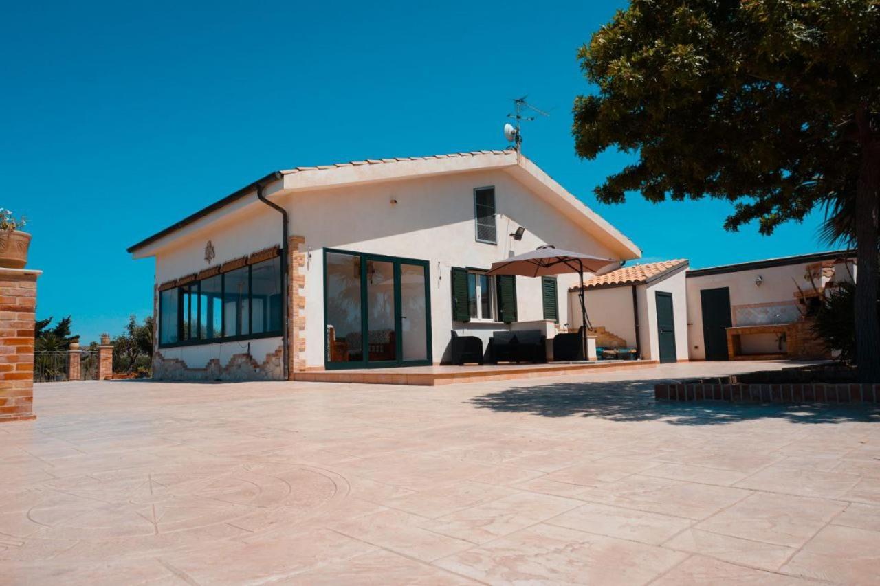 Il Casale Di Bovo Marina Villa Montallegro Oda fotoğraf
